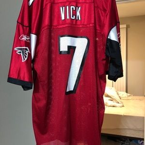 NFL Shirts - Michael Vick Falcons Jersey (L) NFL Shirts - Michael Vick Falcons Jersey (L)